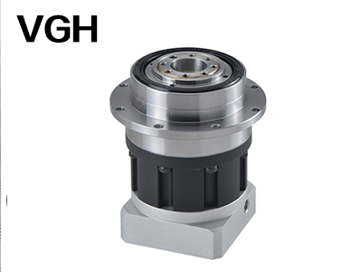 盤(pán)輸出行星減速機(jī)